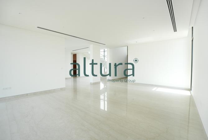 5-bed villa in Seef Al Jubail — photo 3