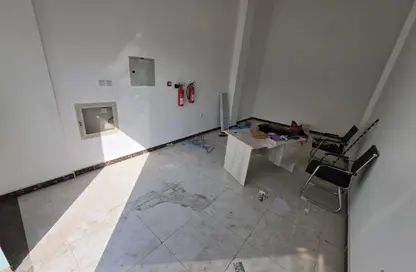 متجر - استوديو للايجار في فلل الروضة 3 - 3 الروضة - الروضة - عجمان متجر - استوديو للايجار في فلل الروضة 3 - 3 الروضة - الروضة - عجمان
