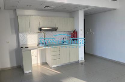 Apartment - Studio - 1 for rent in Afnan 1 - Afnan - Midtown - Dubai Production City (IMPZ) - Dubai