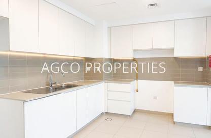 Apartment - 2 - 2 for sale in Hayat Boulevard 2A - Hayat Boulevard 2 - Hayat Boulevard - Town Square - Dubai