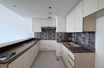 Apartment - 2 Bedrooms - 3 Bathrooms for rent in Rabdan Building - Motor City - Dubai