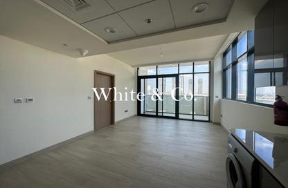 Apartment - 2 Bedrooms - 2 Bathrooms for rent in Azizi Riviera 20 - Azizi Riviera - Meydan One - Meydan - Dubai