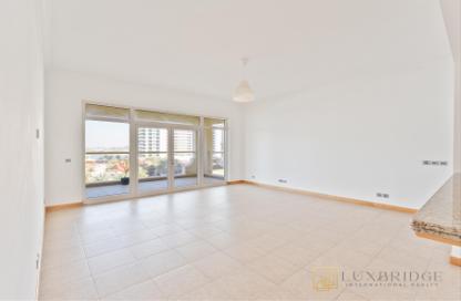 Apartment - 2 Bedrooms - 4 Bathrooms for rent in Al Dabas - Shoreline Apartments - Palm Jumeirah - Dubai