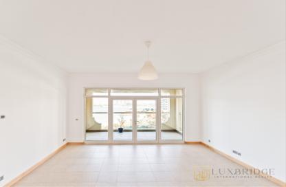 Apartment - 2 Bedrooms - 4 Bathrooms for rent in Al Dabas - Shoreline Apartments - Palm Jumeirah - Dubai