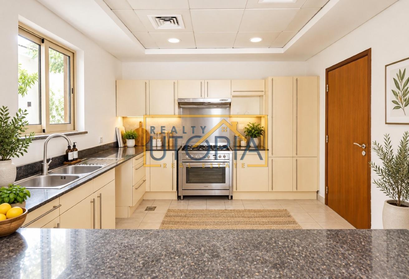 4Bed+Maid | Vacant Next Month | Private Pool photo 19