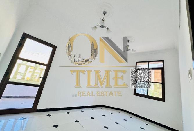93998549 - Property Image 3