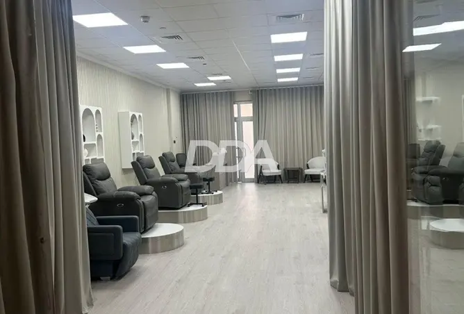 71122408 - Property Image 2