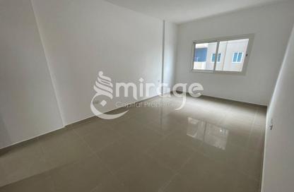 Apartment - 3 Bedrooms - 3 Bathrooms for sale in Tower 1 - Al Reef Downtown - Al Reef - Abu Dhabi