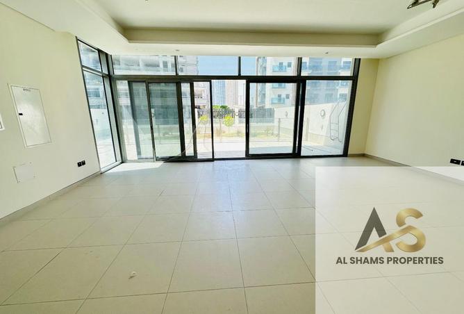 97400355 - Property Image 3