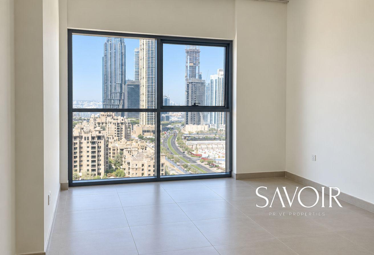 Bellevue Tower 1 | Burj Khalifa view | Unfurnished photo 6