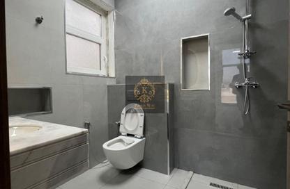 Apartment - 3 - 4 for rent in Zayed City (Khalifa City C) - Khalifa City - Abu Dhabi