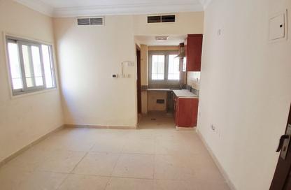 Apartment - Studio - 1 for rent in Fire Station Road - Muwaileh - Sharjah Apartment - Studio - 1 for rent in Fire Station Road - Muwaileh - Sharjah