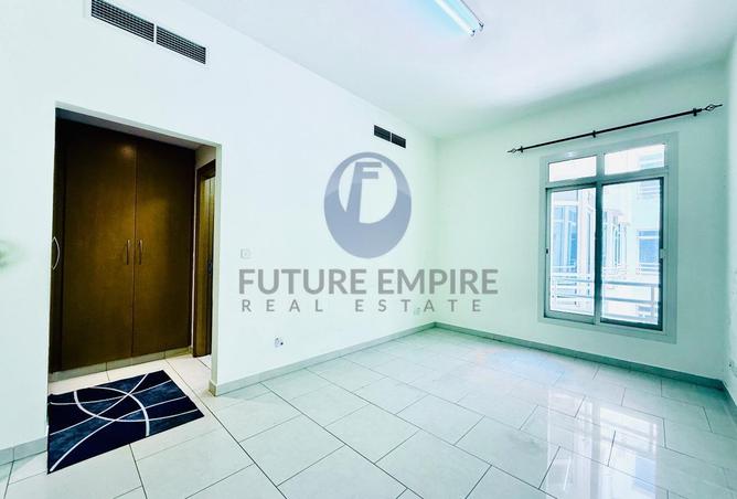 72312905 - Property Image 3