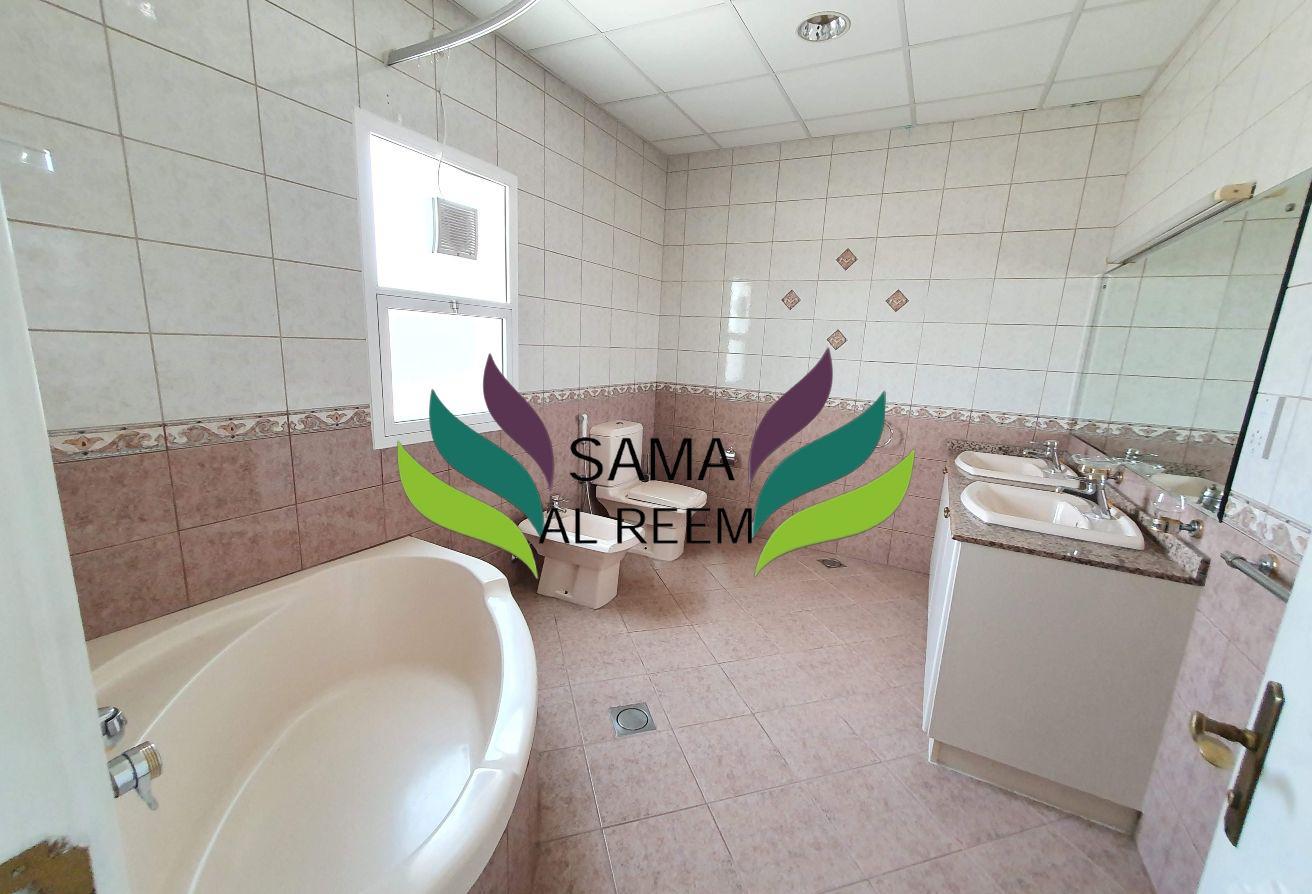 4 Bed Independent Villa | Maid | Umm Suqeim 1 photo 24