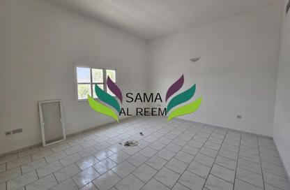 Villa - 4 - 4 for rent in Umm Suqeim 1 Villas - Umm Suqeim 1 - Umm Suqeim - Dubai Villa - 4 - 4 for rent in Umm Suqeim 1 Villas - Umm Suqeim 1 - Umm Suqeim - Dubai