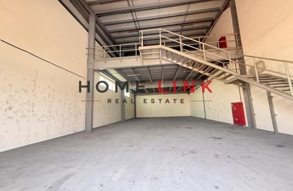 Warehouse - Studio for rent in Industrial Area 18 - Sharjah Industrial Area - Sharjah