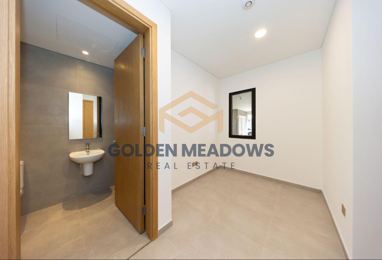 Exclusive Type F | 4 Bed Villa | Landscaped Garden photo 17