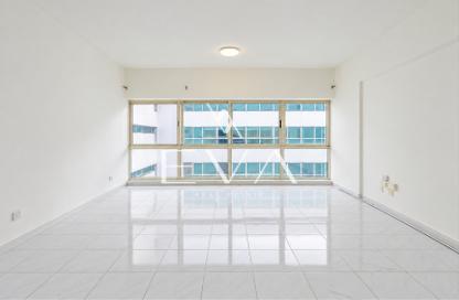 Apartment - 1 - 2 for rent in AAAF 2 Building - Al Mankhool - Bur Dubai - Dubai