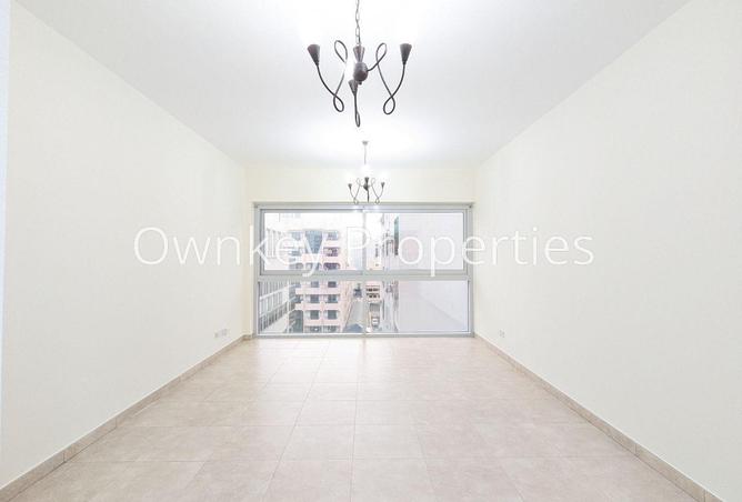 71920219 - Property Main Image