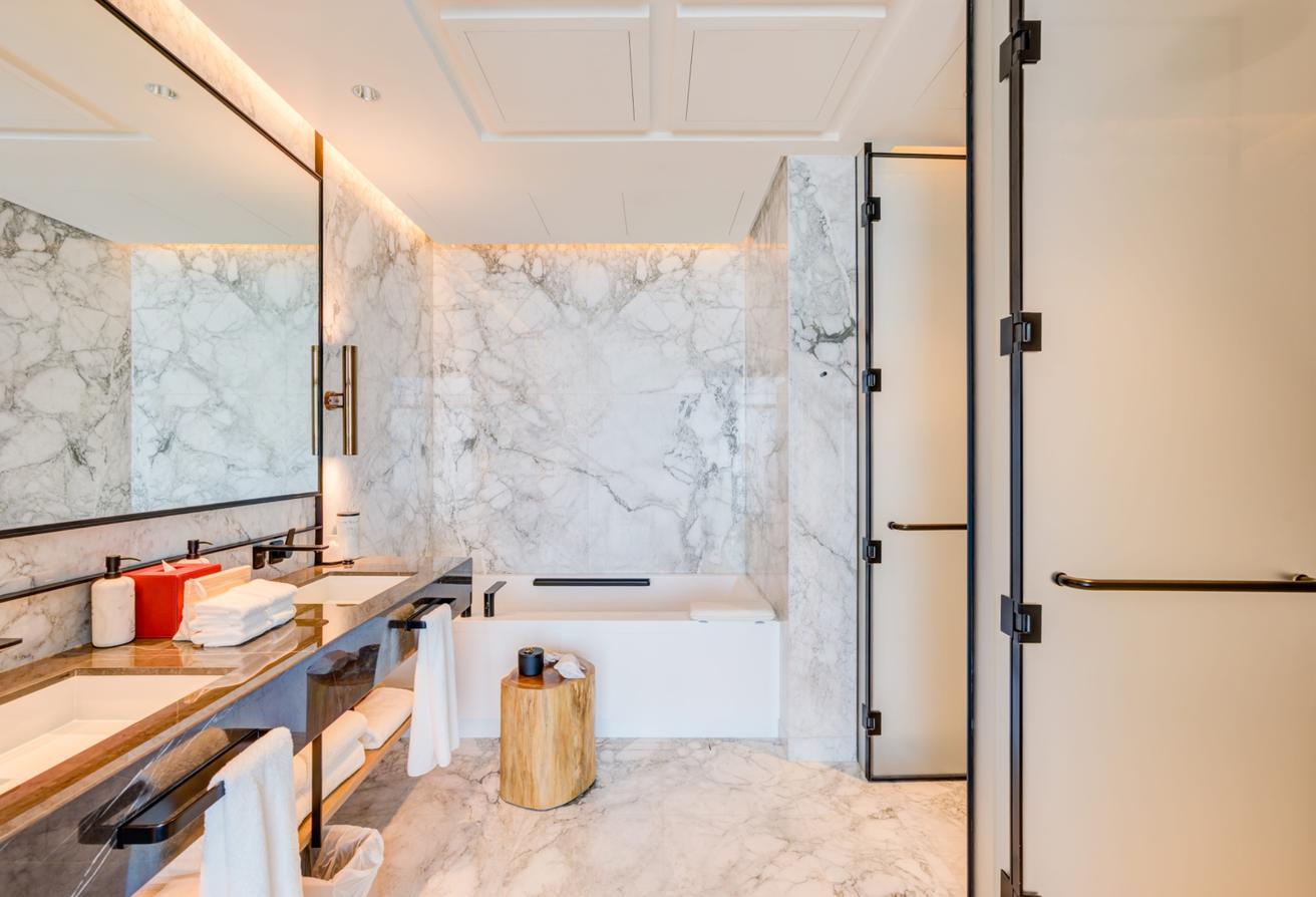 Multiple Units & Views | Serviced |One&Only Zaabel photo 18