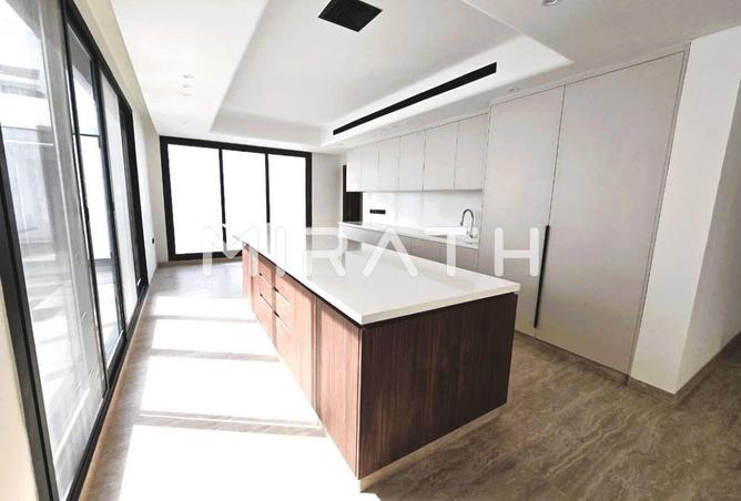 81526717 - Property Image 2