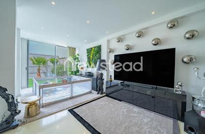 Villa - 2 Bedrooms - 3 Bathrooms for rent in Springs 7 - The Springs - Dubai