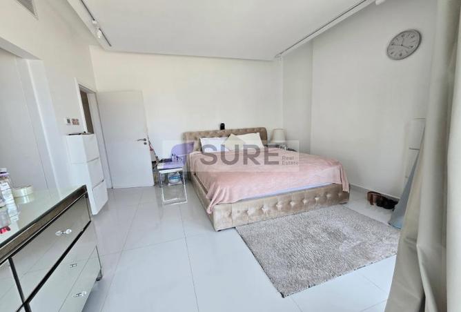 94015244 - Property Main Image