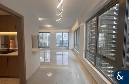 Apartment - 1 Bedroom - 2 Bathrooms for rent in South Ridge 2 - South Ridge - Downtown Dubai - Dubai