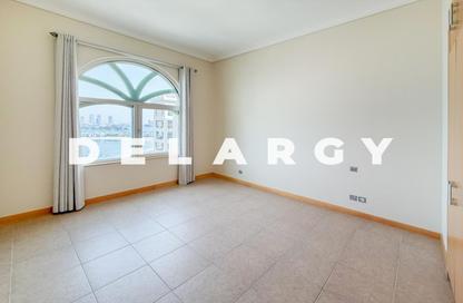 Apartment - 3 Bedrooms - 4 Bathrooms for rent in Al Das - Shoreline Apartments - Palm Jumeirah - Dubai
