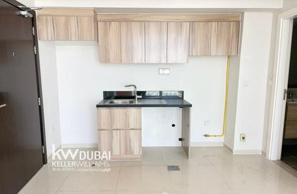 Apartment - 1 Bedroom - 1 Bathroom for rent in Golf Vita A - Golf Vita - Damac Hills - Dubai Apartment - 1 Bedroom - 1 Bathroom for rent in Golf Vita A - Golf Vita - Damac Hills - Dubai