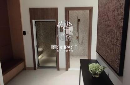 شقة - غرفة نوم - 1 حمام للبيع في ويست فايف بيزنس باي ريزيدينس - الخليج التجاري - دبي