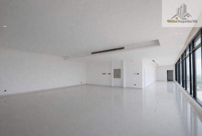 81531801 - Property Image 2