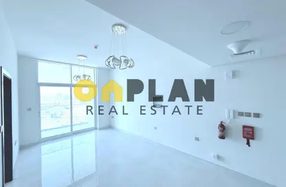 شقة - غرفة نوم - 2 حمامات للايجار في سكايز من دانوب - ارجان - دبي