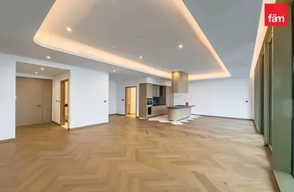 Apartment - 2 Bedrooms - 4 Bathrooms for sale in Jumeirah Living Business Bay - Business Bay - Dubai