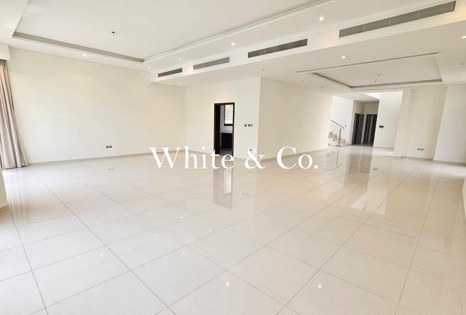 128835477 - Property Image 3