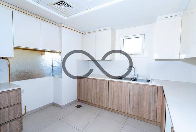 144600313 - Property Image 3