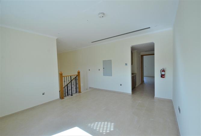 89209733 - Property Image 3