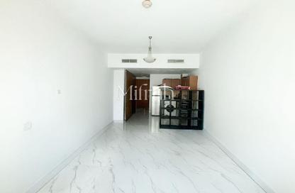 Apartment - Studio - 1 Bathroom for rent in Lago Vista A - Lago Vista - Dubai Production City (IMPZ) - Dubai