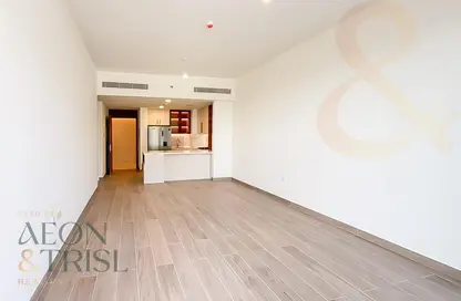 Apartment - 2 Bedrooms - 2 Bathrooms for rent in Holland Gardens - Town Square - Dubai