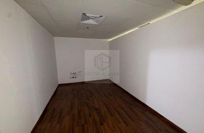 Office Space - Studio - 1 Bathroom for rent in Al Etihad Building - Port Saeed - Deira - Dubai