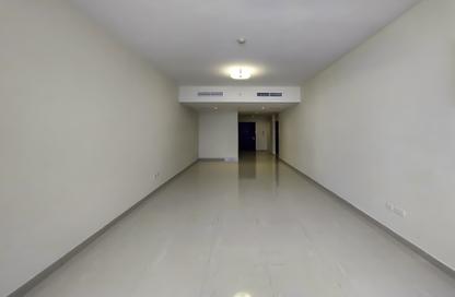 Apartment - 3 - 5 for rent in Duja Tower - Sheikh Zayed Road - Dubai