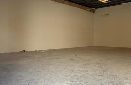 Warehouse - Studio - 1 Bathroom for rent in Al Quoz Industrial Area 1 - Al Quoz Industrial Area - Al Quoz - Dubai