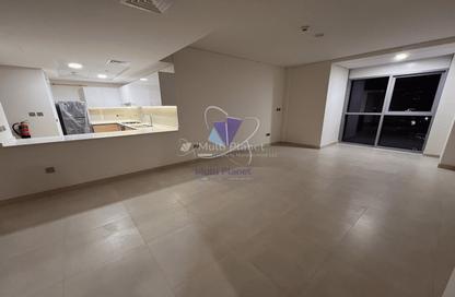 Apartment - 1 Bedroom - 2 Bathrooms for rent in Radiant Viewz Towers - City Of Lights - Al Reem Island - Abu Dhabi