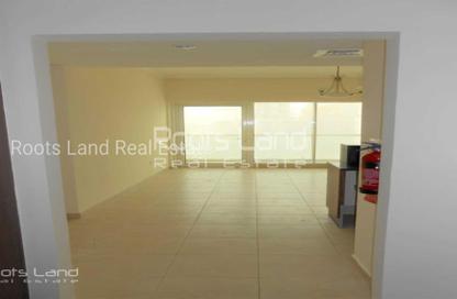 Apartment - Studio - 1 Bathroom for rent in Burj Al Nujoom - Downtown Dubai - Dubai