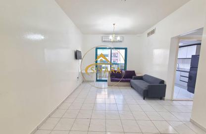 Apartment - 1 - 1 for rent in Taliatela Street - Al Nahda - Sharjah