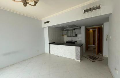 Apartment - 1 Bedroom - 2 Bathrooms for rent in Al Majaz 3 - Al Majaz - Sharjah