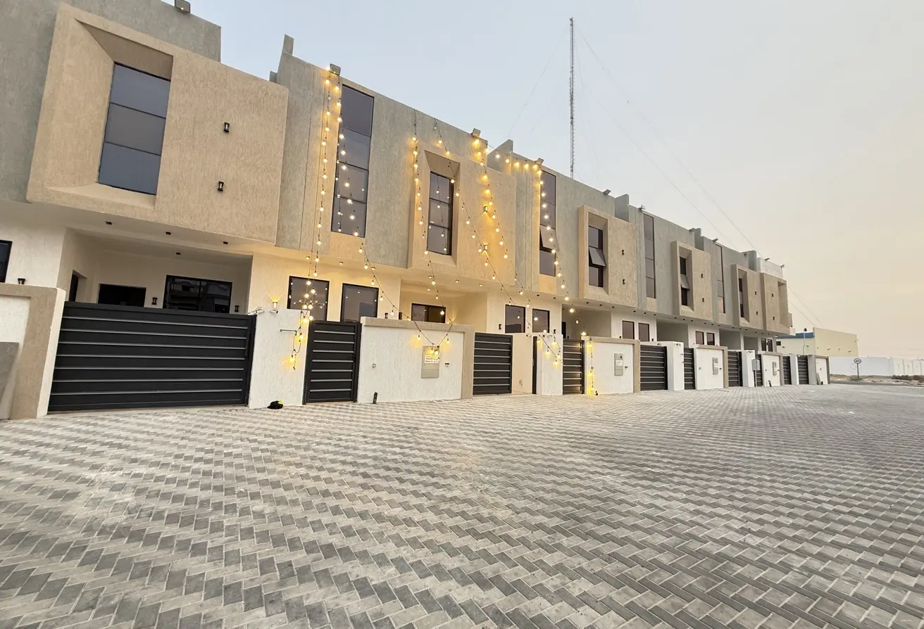 166081926 - Property Main Image