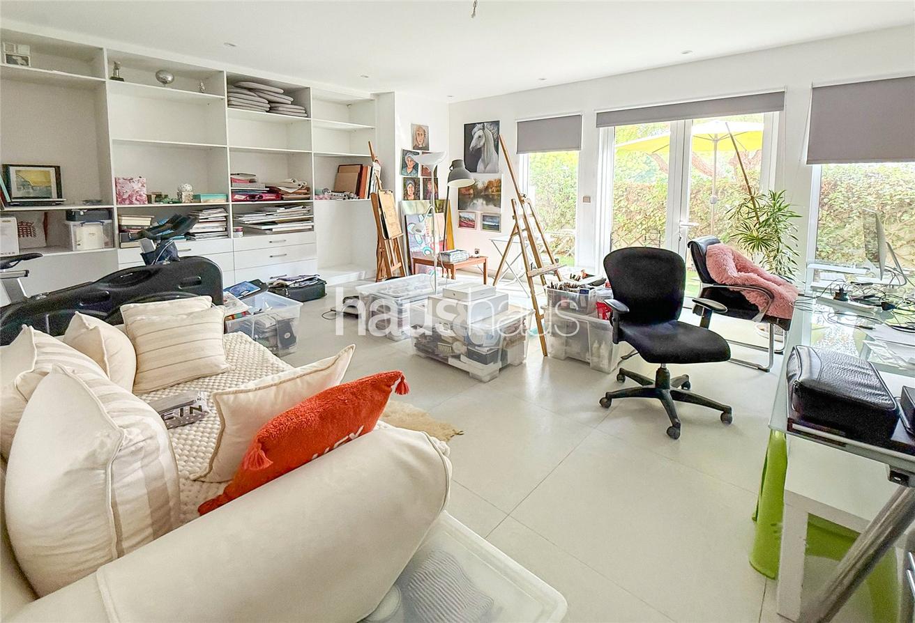 Upgraded | Private Pool | Corner Plot | Extended photo 15