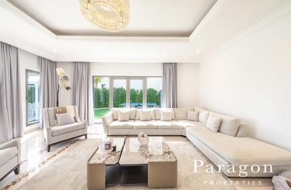 Villa - 4 - 3 for rent in Garden Homes Frond A - Garden Homes - Palm Jumeirah - Dubai