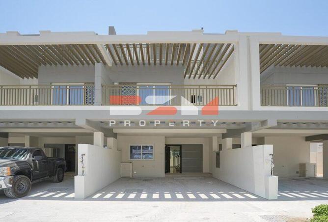4-Beds Townhouse for Sale in Camelia DAMAC Hills 2